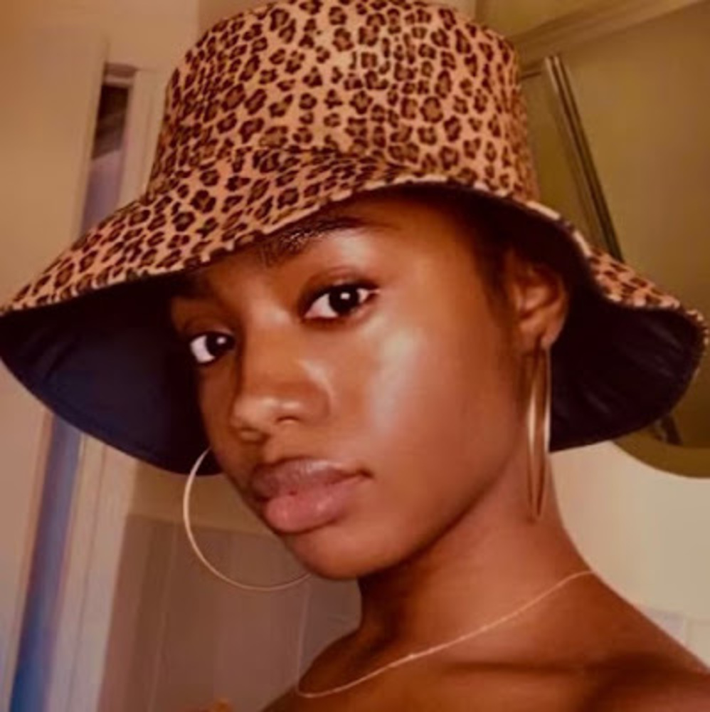 Meet your Posher, Inaide
